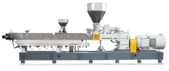Extrusora de doble tornillo de rotación conjunta de 250-360 kg/h para el procesamiento de plásticos EVA